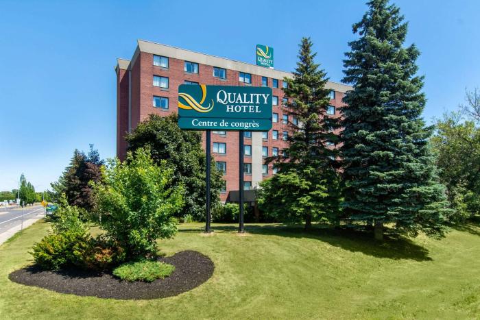 Quality Hotel Centre De Congres,Longueuil>>Brossard,3 star