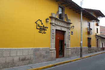 Casa Bonita Hostal Boutique,,3 star