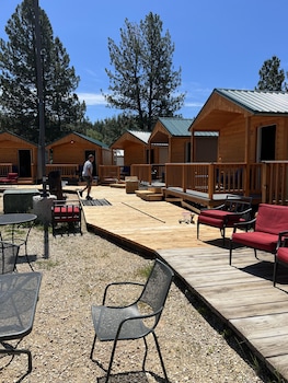 The Gold Mine Hotel,,2 star
