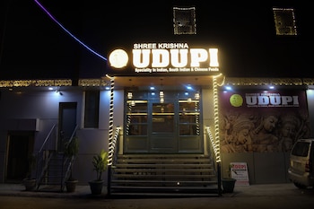 Udupi Hotel,,4 star
