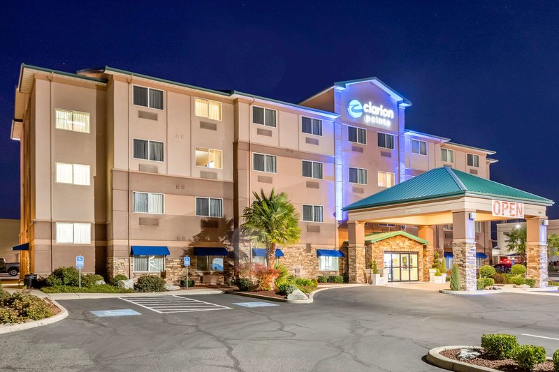 Clarion Inn And Suites