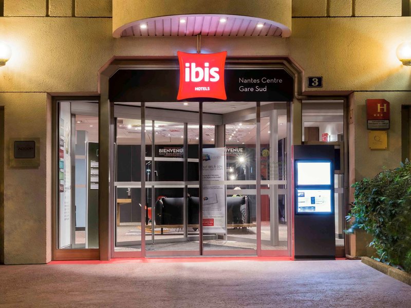 ibis nantes centre gare sud