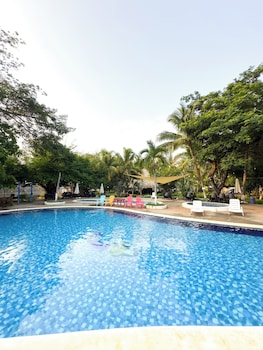 Playa Linda Surf Hotel,,2.5 star