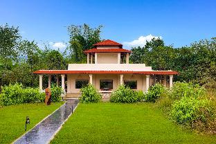 lemon tree wildlife resort kanha