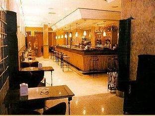 Leon Hotel Spa Paris,San Andres Del Rabanedo>>Leon,3 star