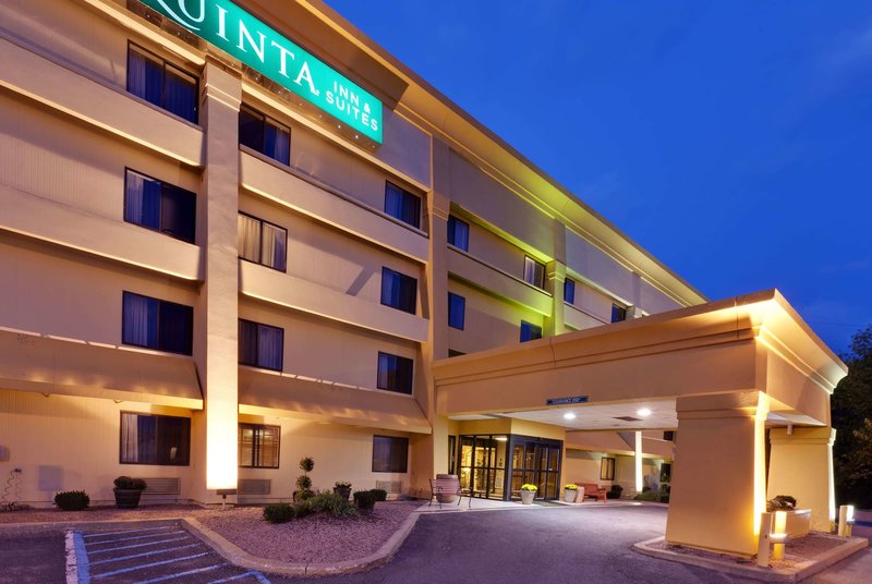 La Quinta Inn & Suites By Wyndham Plattsburgh