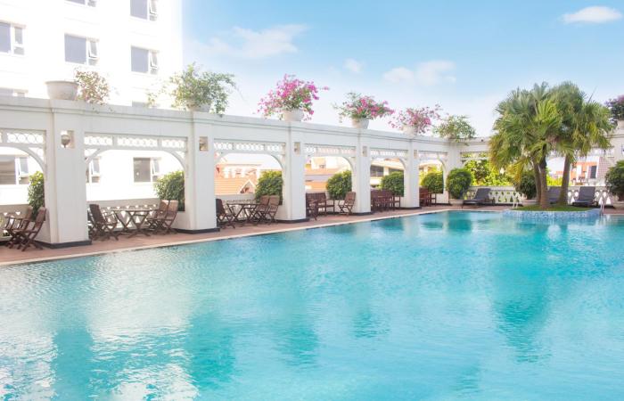 pearl river hotel