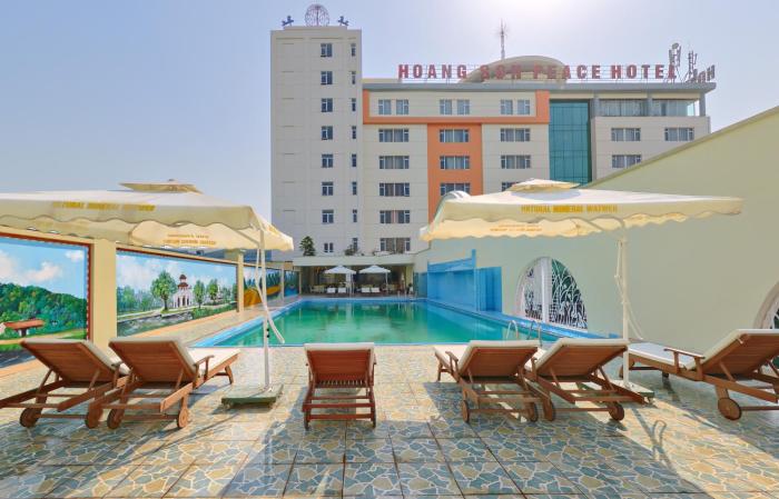 hoang son peace hotel
