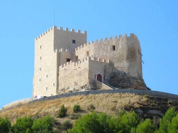 Castillo De Curiel,Mambrilla De Castrejon>>Curiel,4 star