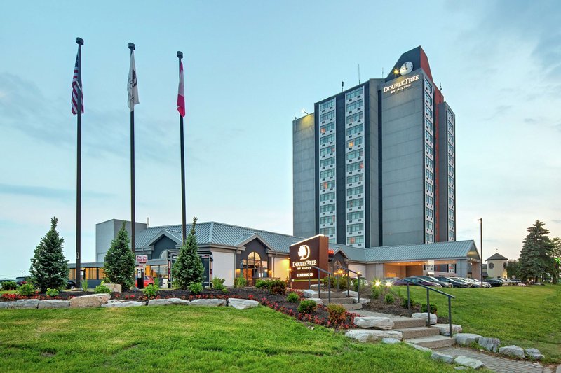doubletree by hilton toronto airport