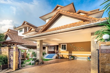 Orchid Pool Villa Phuket,,4 star