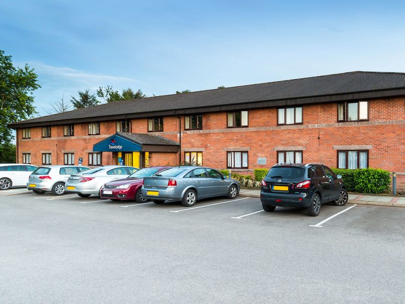 Travelodge Dumfries,Dumfries>>Carlisle,3 star