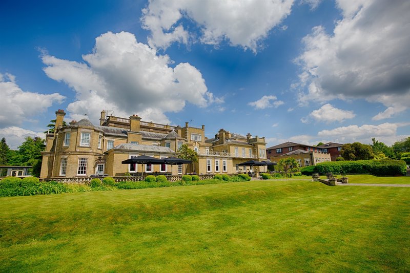 best western chilworth manor hotel