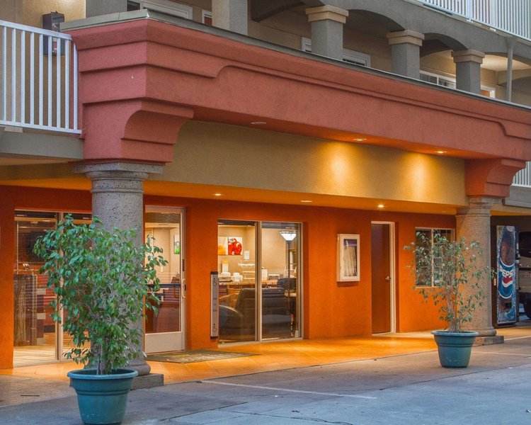 quality inn sacramento convention center