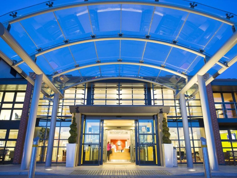 Burleigh Court Hotel,Near Loughborough University,4 star