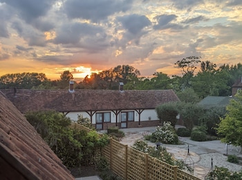 Kingfisher Barn,Culham>>Abingdon,2.5 star