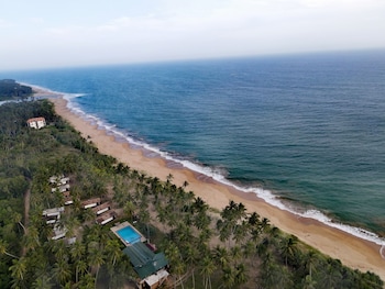 Helios Beach Resort,Kahandamodara>>Hambantota,3 star