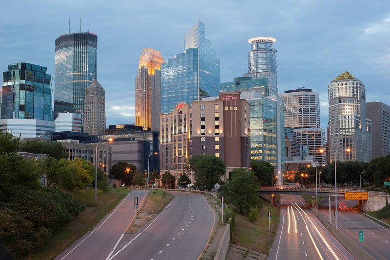 hilton garden inn minneapolis downtown