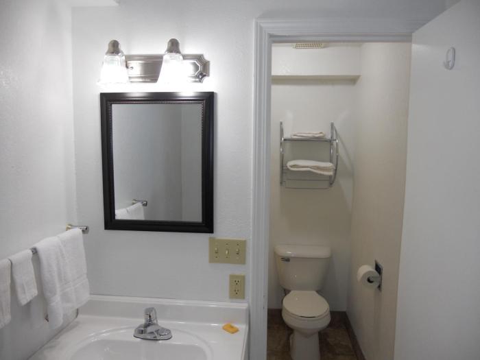 knights inn harrisonville