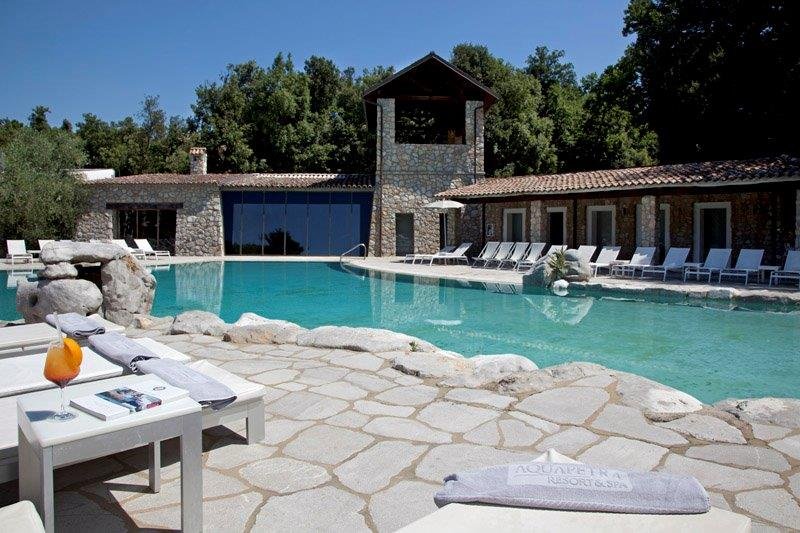Aquapetra Resort And Spa