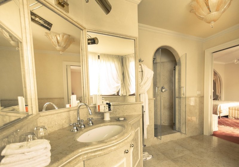 Relais Chateaux Da Vittorio,,5 star
