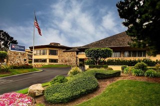 hilton garden inn monterey