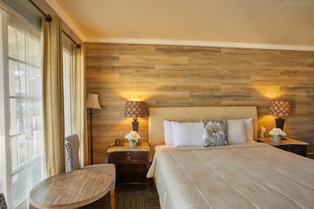 Inn By The Bay Monterey,California>>Monterey,2 star