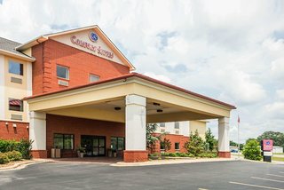 comfort suites batesville