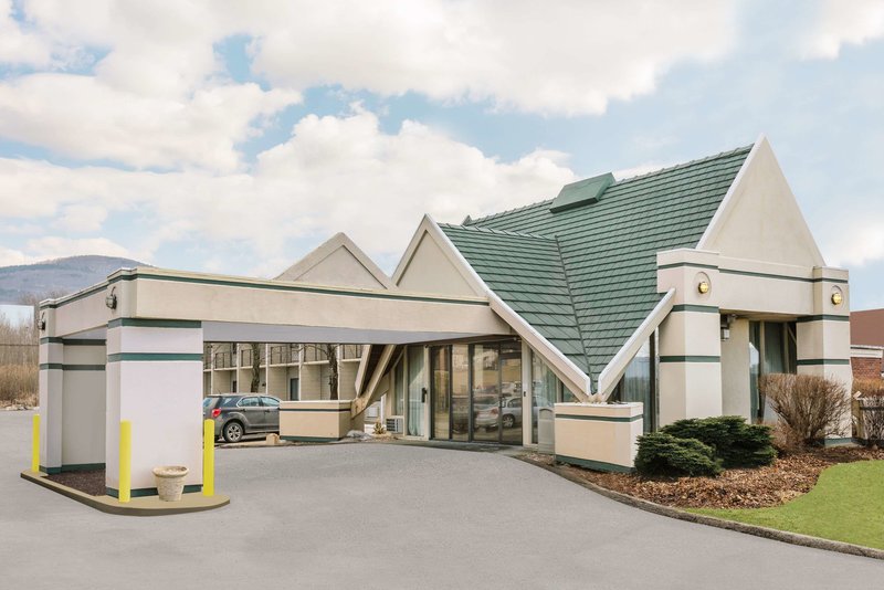 Days Inn By Wyndham Rutland/Killington Area