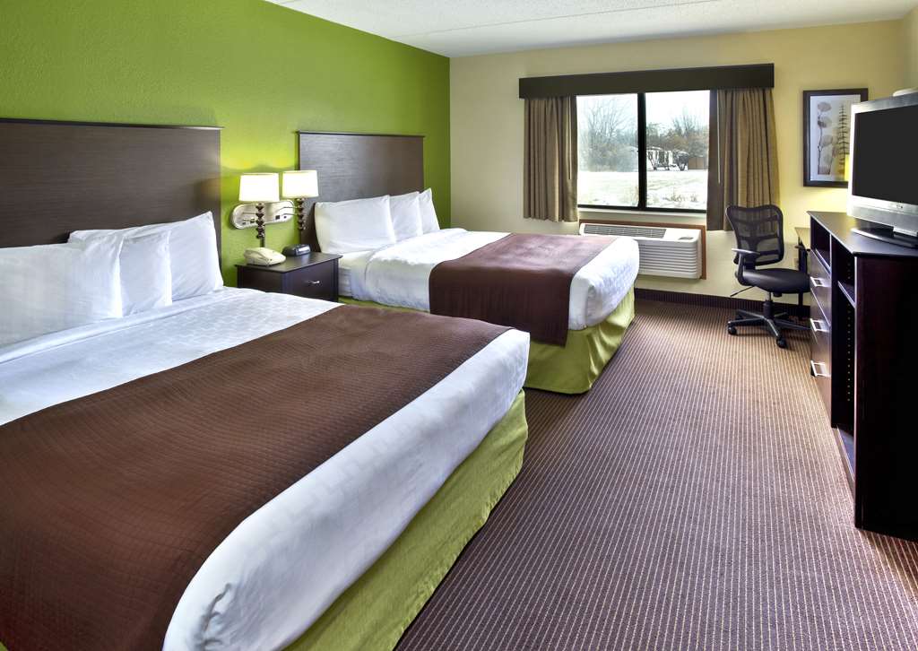 Quality Inn,Near Eaa Airventure Museum,3 star