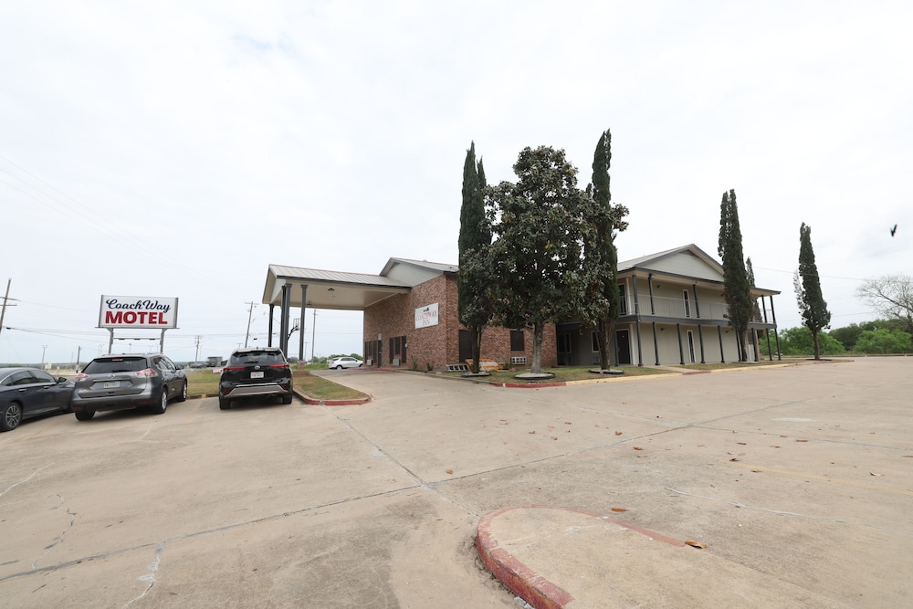 Coachway Inn,Luling>>Caldwell,3 star