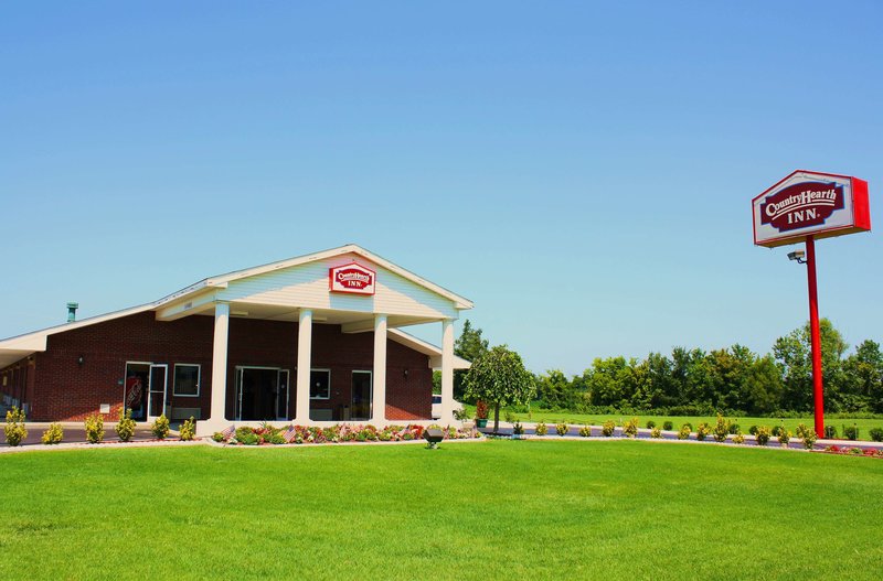 Country Hearth Inn & Suites Union City,Memphis>>Martin,2.5 star