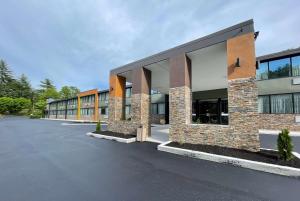 wingate by wyndham lake george