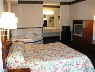 Quality Inn West Columbia - Cayce,Columbia>>Cayce,2.5 star
