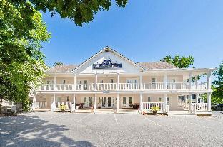 canalside inn