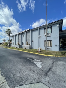 ambassador inn