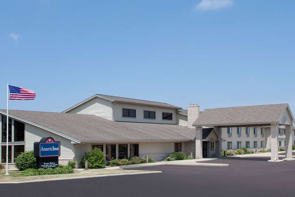 Americinn By Wyndham Webster City,Hamilton>>Fort Dodge,2.5 star