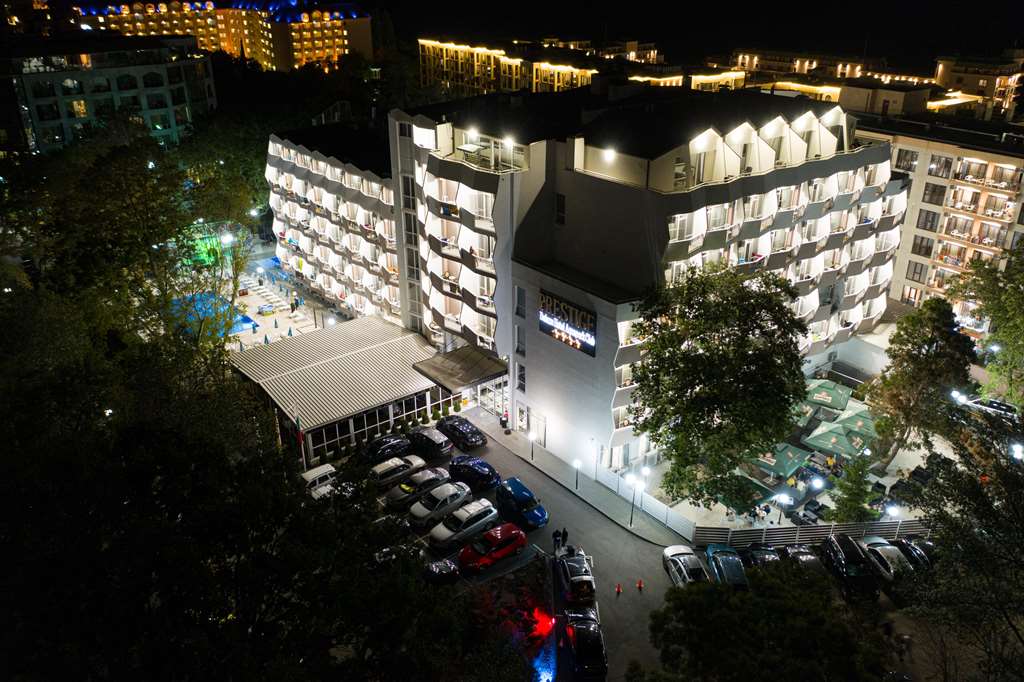 Prestige Deluxe Hotel & Aquapark Club - All Inclusive,Near Golden Sands Beach,4 star