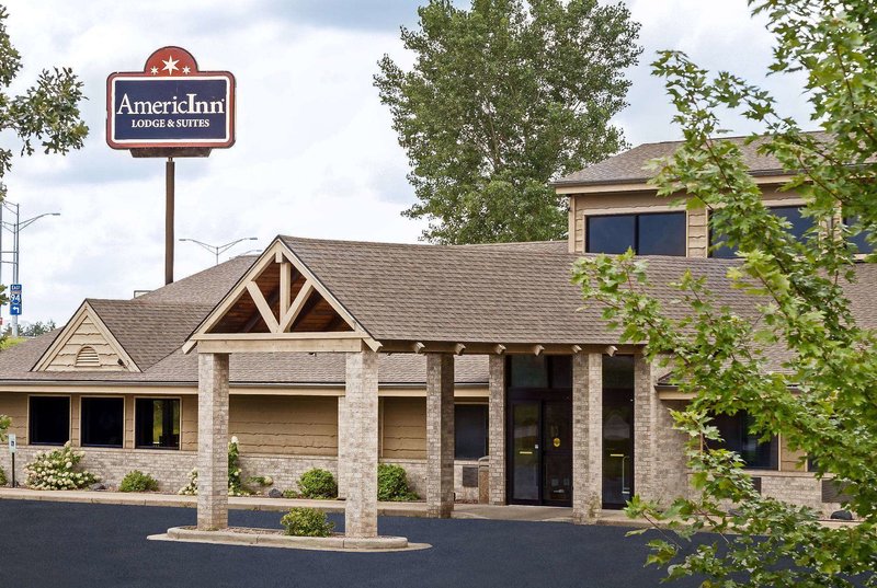 Americinn By Wyndham Tomah,Monroe>>Black River Falls,2 star