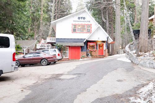 Arrowhead Tree Top Lodge,Lake Arrowhead>>Big Bear Lake,2 star