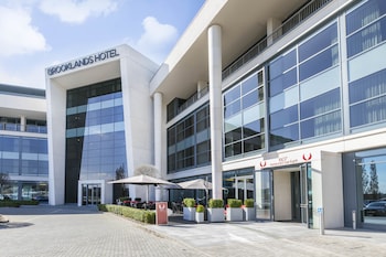 Brooklands Hotel,,4 star