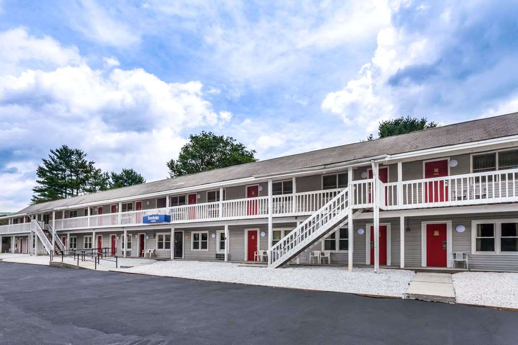 Travelodge By Wyndham Great Barrington Berkshires,Lenox>>Great Barrington,2 star