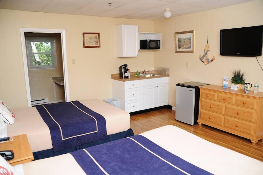 Grand Beach Inn,Long Island>>Biddeford,3 star
