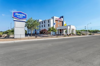 Hampton Inn & Suites Farmington,San Juan County>>Farmington,3 star