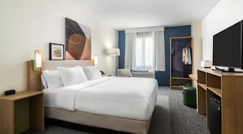 spark by hilton woburn boston
