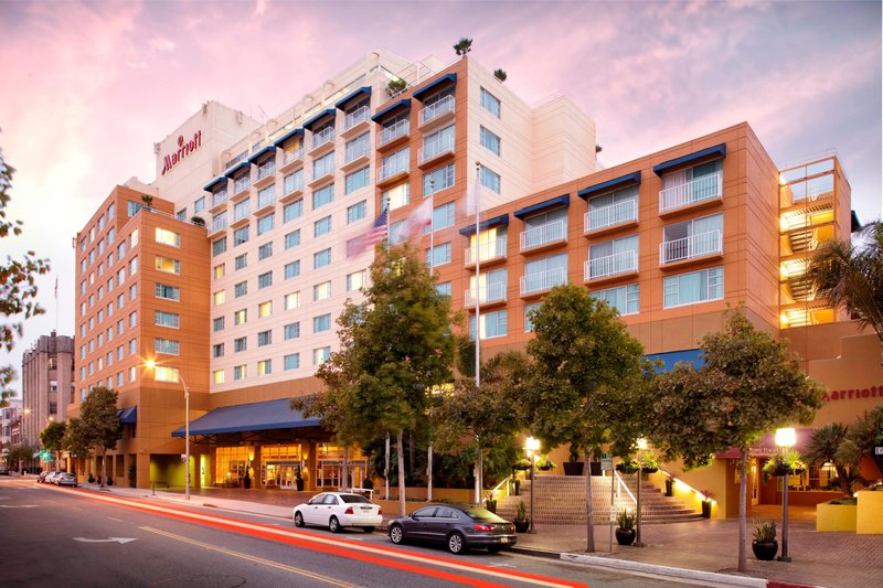 Monterey Marriott,Monterey>>California,3.5 star