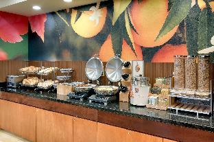 spark by hilton salt lake city airport