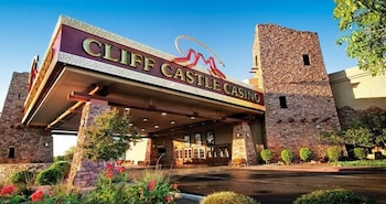 Cliff Castle Casino Hotel,Lake Montezuma>>Camp Verde,3.5 star