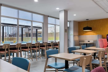 home2 suites by hilton troy al