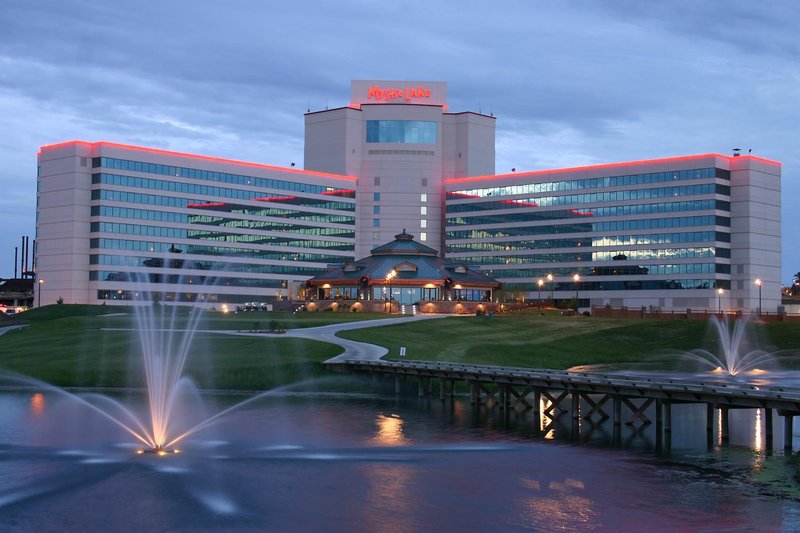 Mystic Lake Casino Hotel,Prior Lake>>Minneapolis - St. Paul,3.5 star